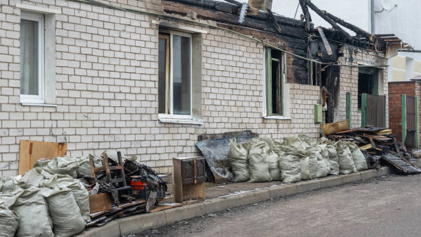 24/7 Emergency Fire Damage Removal experts in Claycomo, MO